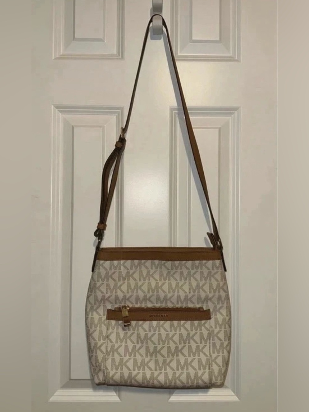 MK Vanilla Signature Morgan Crossbody Bag